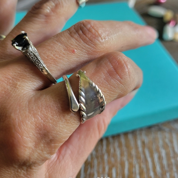 1895 Tiffany & Co. Sterling Silver Scallop  Feather Edge Luxury Spoon-ring #25 - Picture 11 of 16